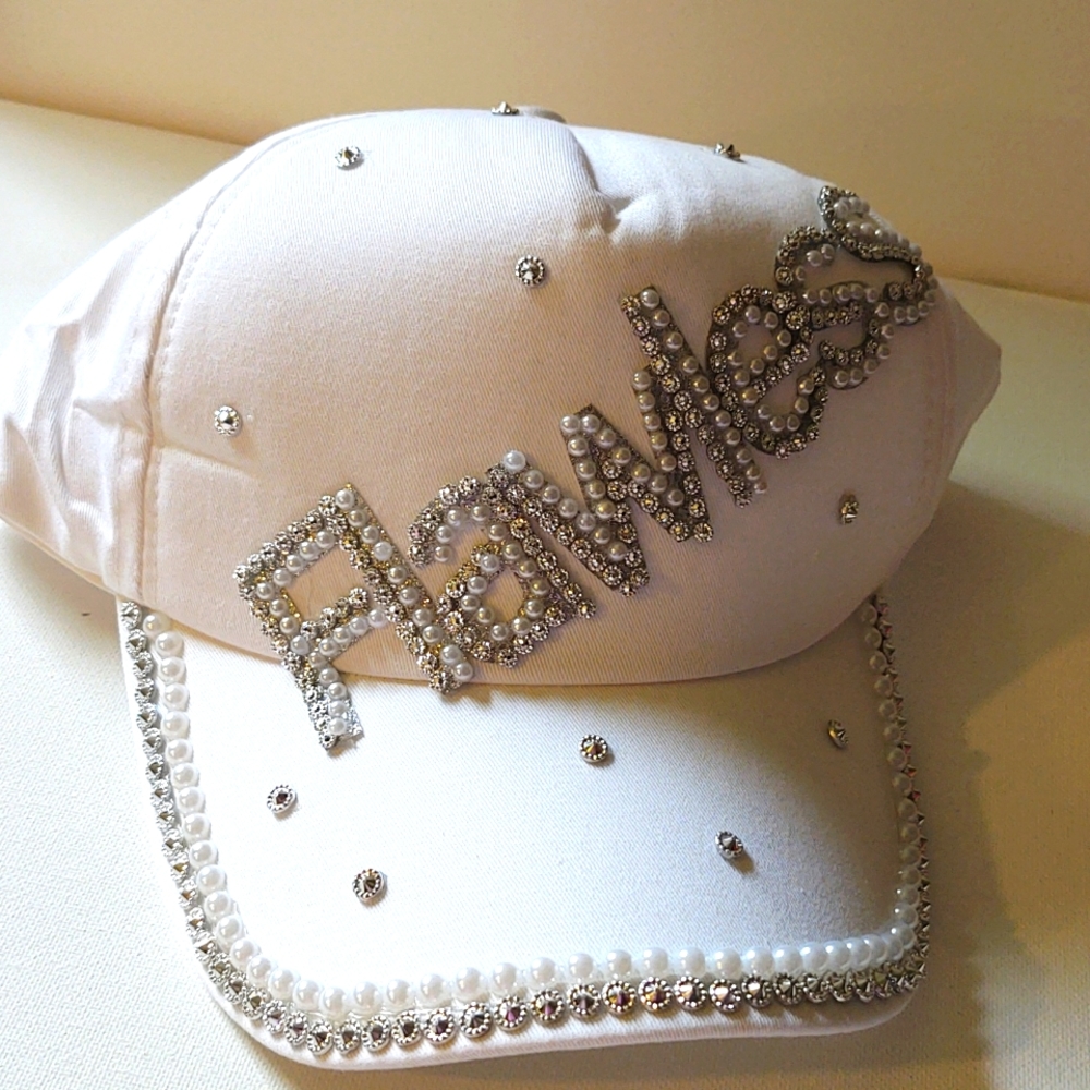"Flawless" white pearl & jeweled cap. NWOT. OSFM.